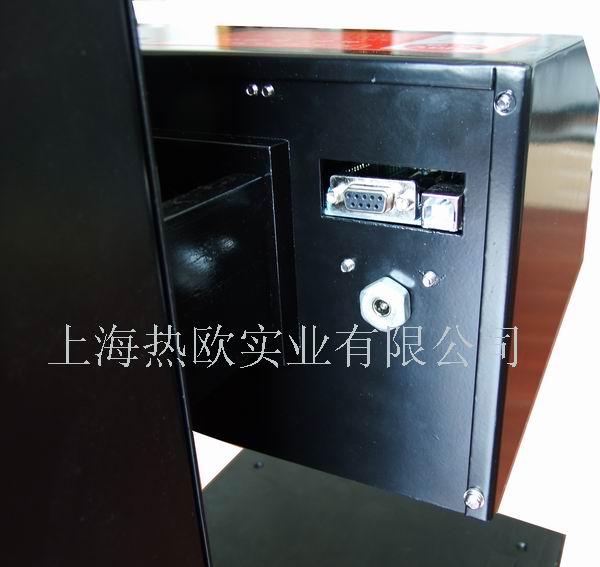 經(jīng)濟(jì)型氣動打標(biāo)機D-05,主機與控制器部分合二為一