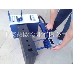 手提式光纖激光打碼機(jī)ZL-GX20H,便攜式光纖激光打標(biāo)機(jī),光纖鐳射刻字機(jī),激光刻碼機(jī)